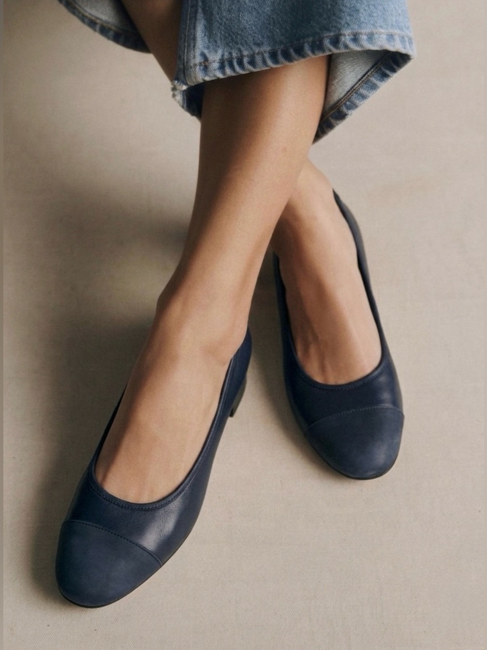 Wolky Work Navy Leather Cap-Toe Flats Size EU 40 US 9 Coquette Luxury French